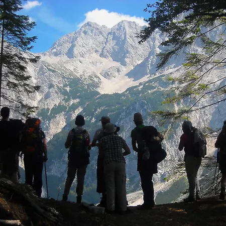 Agroturismo Makek Alpine Oasis Zgornje Jezersko